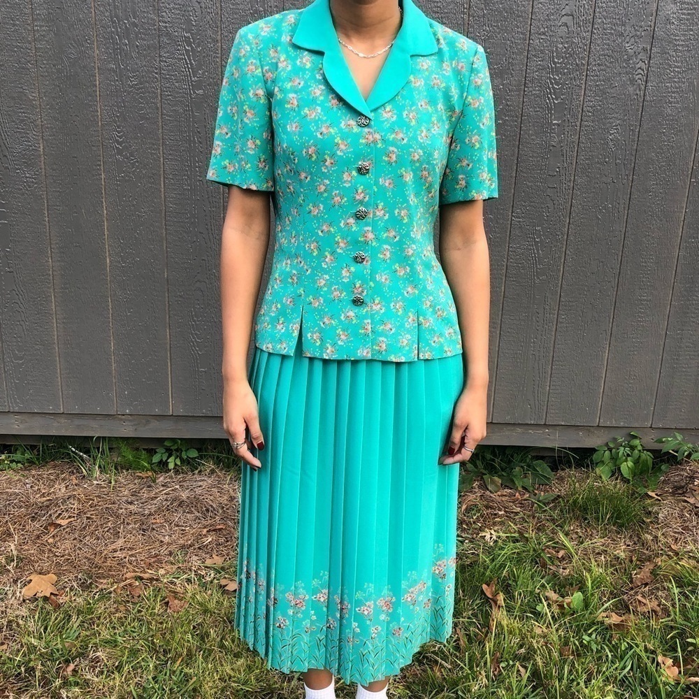 Granny Core 2 piece set size 10 Vintage Leslie Fay
